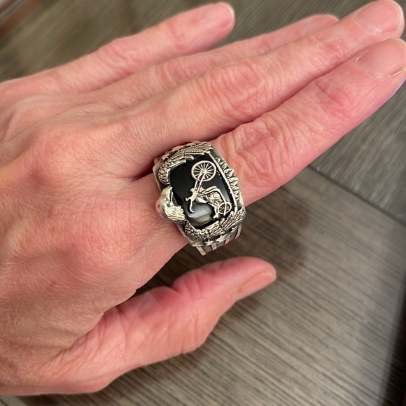 Bradford Exchange Ride Hard, Live Free" Motorcycle Men's Ring Size 14 - Picture 12 of 16